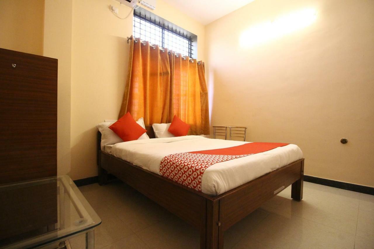 Oyo Flagship 30734 Jeevan Lodge ชิโมกา ภายนอก รูปภาพ