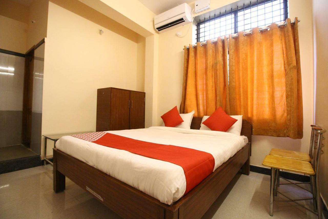 Oyo Flagship 30734 Jeevan Lodge ชิโมกา ภายนอก รูปภาพ